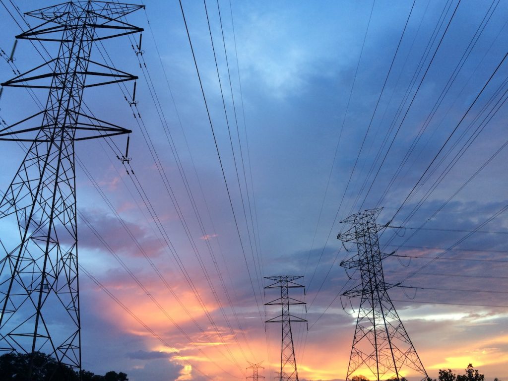 Le prix de l'électricité du réseau EDF s'envole s'envole ! Comment répondre à cette augmentation ?