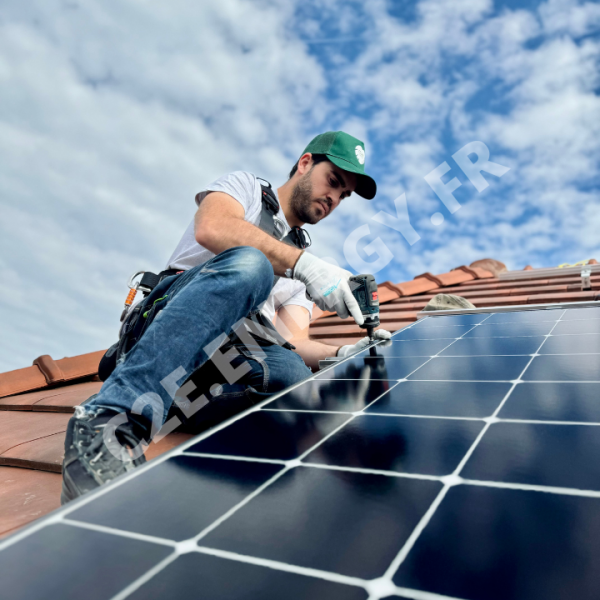 Installation_panneau_solaire_Besançon